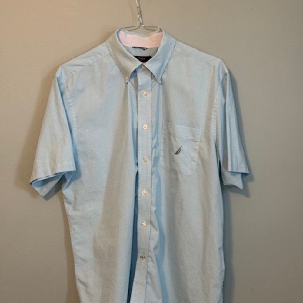 Nautica XL Men's Short Sleeve Button Down Shirt Light Blue Oxford Pocket Logo - Picture 2 of 6